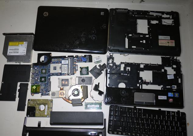 惠普compaq 515笔记本的拆解流程
