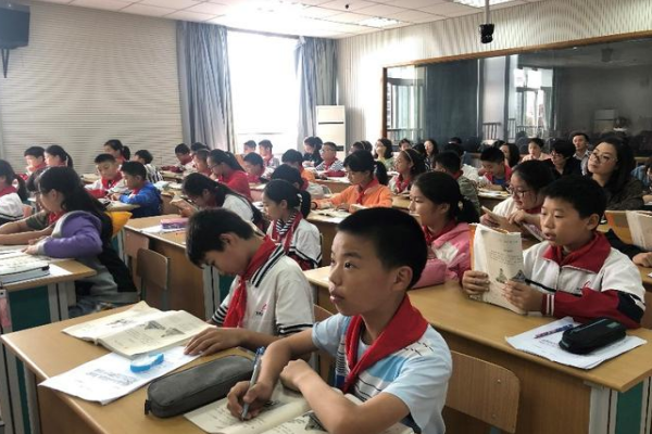 郦道元传翻译和原文