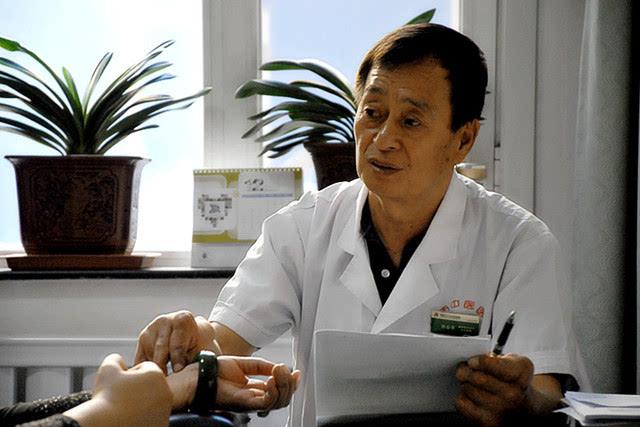 大夫很正经更新完了吗