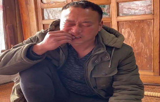 关于张同学拒绝每年500万买断运营权这件事，你有何看法？