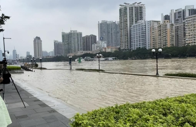 航拍广州珠江百年一遇天文大潮，为什么会出现这种状况？