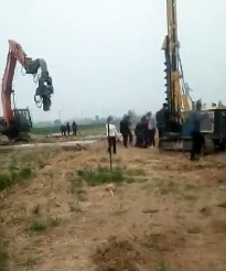 河北两村庄因建光伏电站毁了百亩麦地，相关负责人会被如何惩罚？