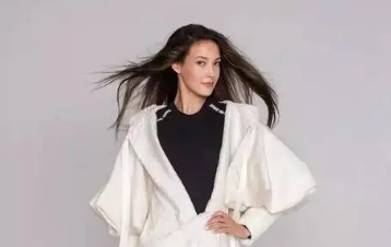 谷爱凌爱吃馅饼被cue了，她如何回应？