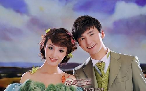 抽烟只抽黄鹤楼，下一句是什么？